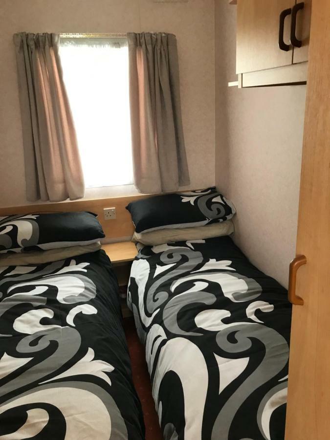 Maisies Caravan For Hire Skipsea Villa Exterior photo
